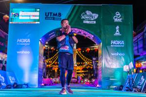 BIB: 9048, 195
                            <button type="button" onclick="openModal(21813993)" class="btn btn-primary btn-sm float-right btn-popup" data-toggle="modal" data-target=".modal-high-quality">
                        <i class="fas fa-shopping-cart"></i> Add to Cart
                    </button>
                                            <button type="button" onclick="isThisMe(21813993, true)" class="btn btn-success btn-sm float-right btn-popup btn-isme hidden" data-toggle="tooltip" data-placement="bottom" title="นี่คือรูปของคุณใช่ไหม คลิกที่นี่เพื่อเอาเข้าอัลบั้ม">
                        <i class="fas fa-plus"></i> Add to album
                    </button>
                    <button type="button" onclick="isThisMe(21813993, false)" class="btn btn-warning btn-sm float-right btn-popup btn-isnotme hidden">
                        <i class="fas fa-ban"></i> Remove from album
                    </button>